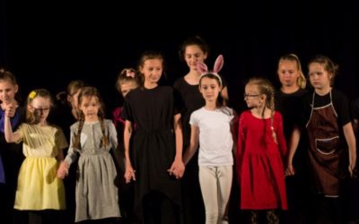 „KAGAMI MAŁE” na 8. Konfrontacjach Teatrów Dzieci i Młodzieży TEATRALNE LUSTRA