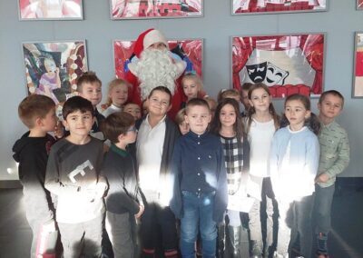 „Pożarcie Królewny Bluetki” w ramach festiwalu Mała Talia 5 grudnia uczniowie z naszej szkoły uczestniczyli w spektaklu Macieja Wojtyszko