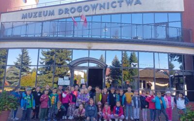 Wycieczka klasy 1a i 1e do Muzeum Drogownictwa