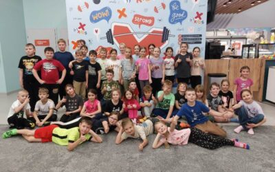 Super zabawa uczniów klas 2b i 3b w Xtreme KiDS