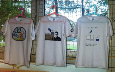 Projekt koszulki inspirowanej jubileuszem szkoły