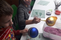 Wycieczka do fabryki bombek w miejscowości Bębło 